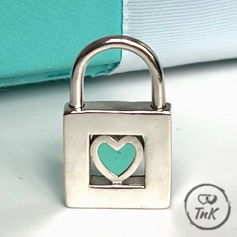 Tiffany & Co sterling silver padlock charm with blue enamel heart - Picture 10 of 15